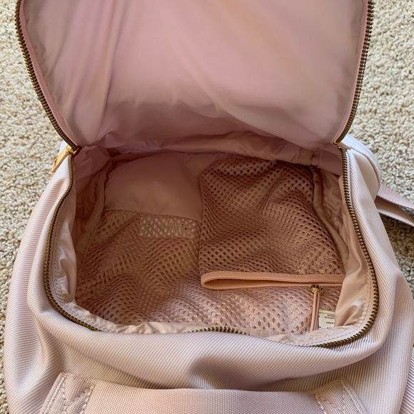 City Adventurer Utility Pack 12L - Picture 7 of 8